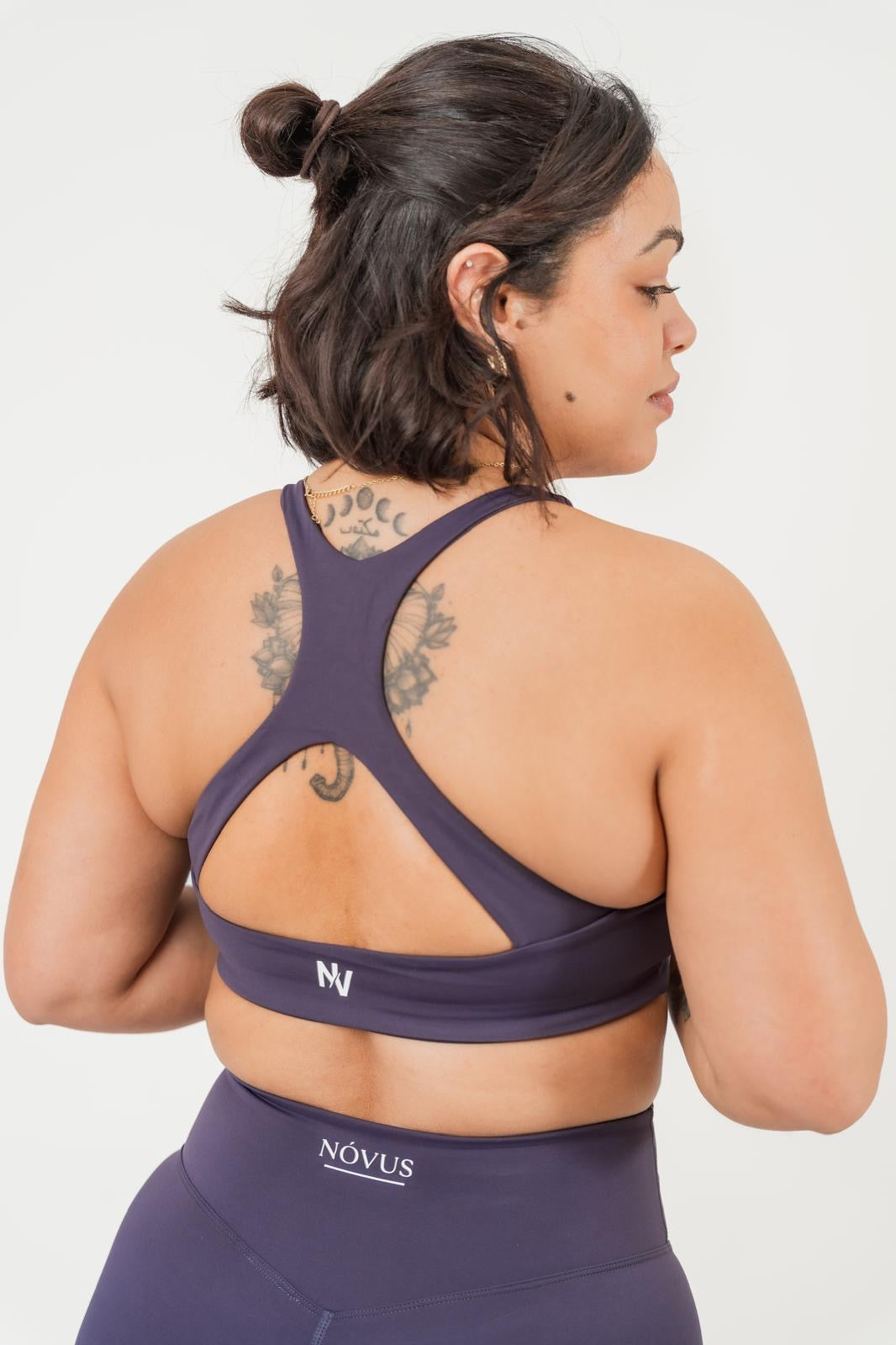 Aura X Essential Top